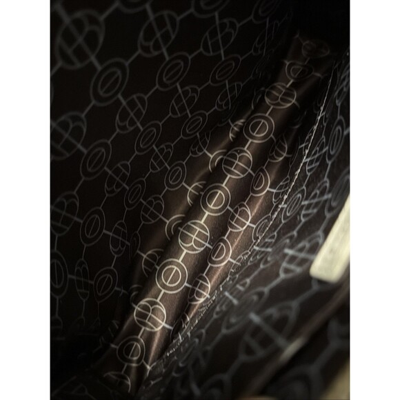 Henri Bendel West 57th Cosmetic Clutch in Rose Gold - Picture 9 of 10